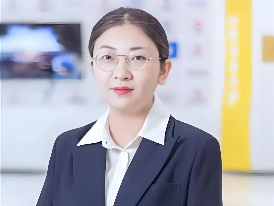 蔡欣妤：作为一名辅导员，她说以学生为中心，才能走的更远