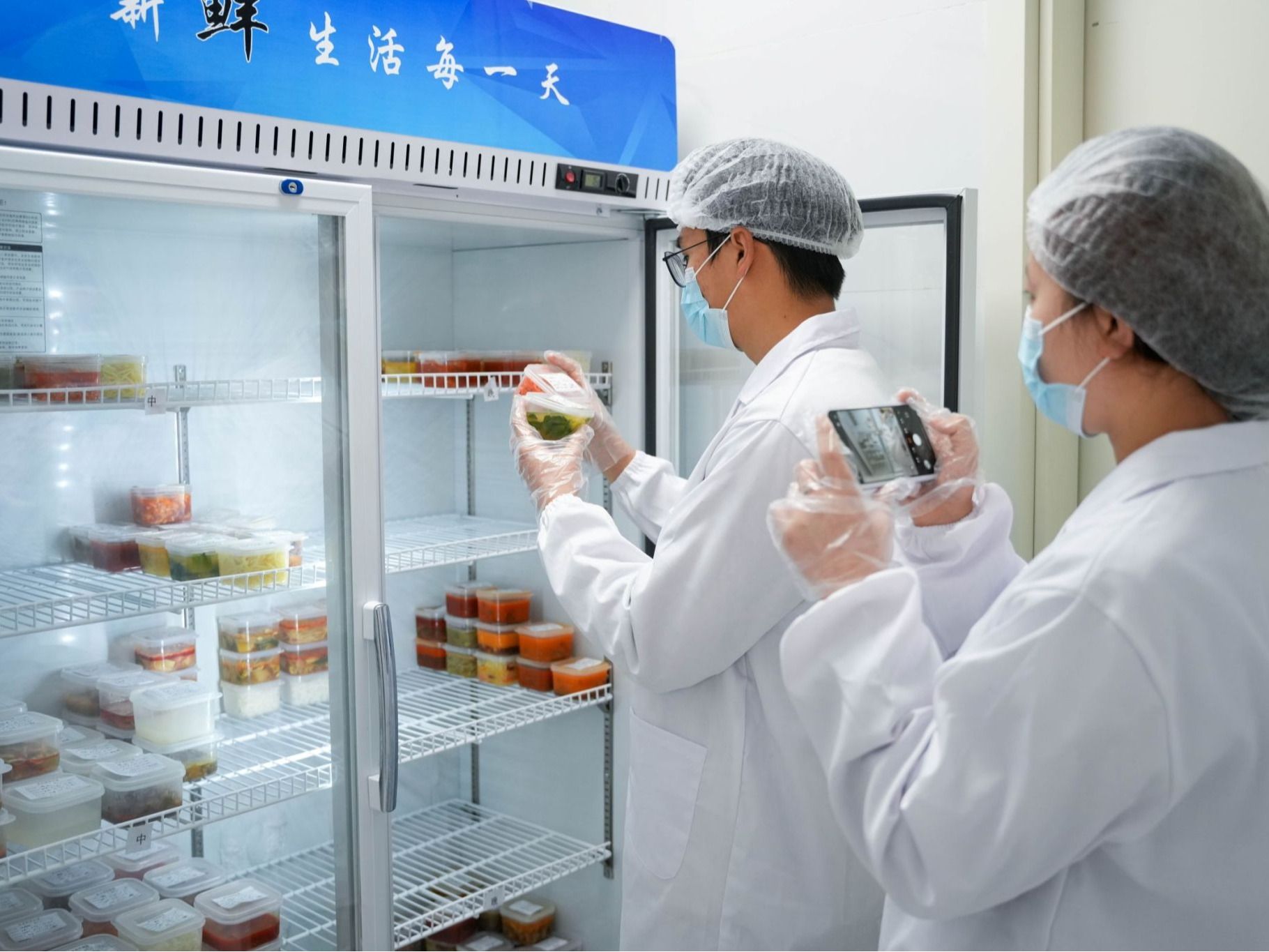 守护舌尖安全，护航师生安康：兰州信息科技学院开展“3·15”主题宣传实践活动