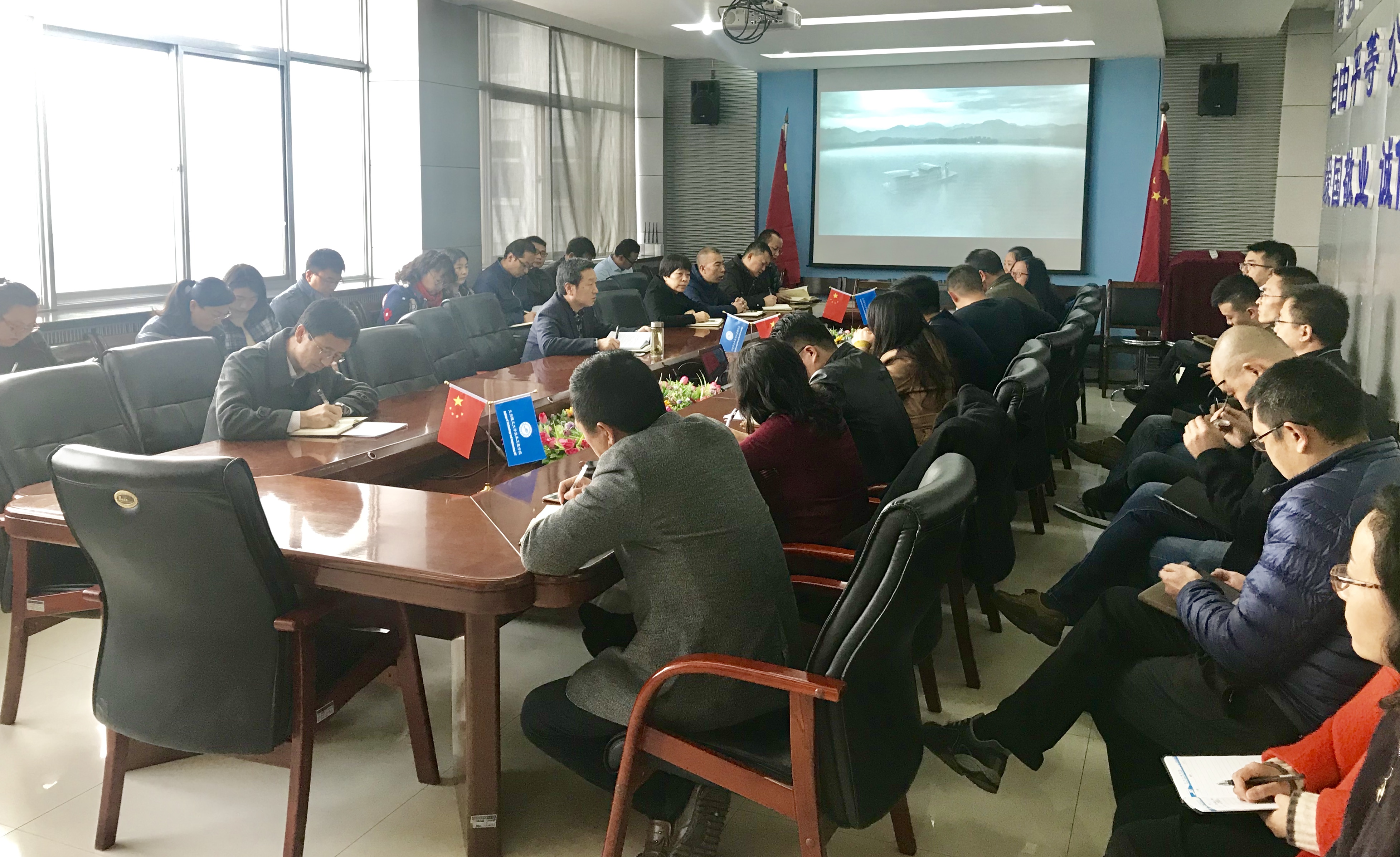 微信图片_20181114182534.jpg 微信图片_20181114182534.jpg