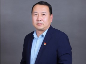 陆学斌：教育的真谛是用心爱每一个学生